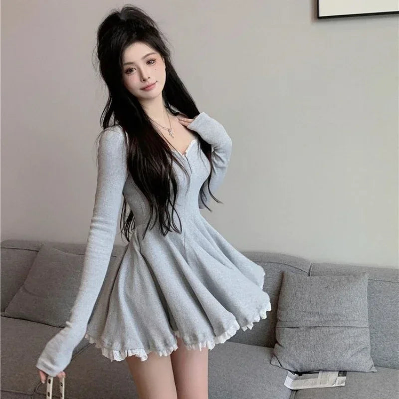 Sexy Korean Dress French Style Waist Closed Long Sleeve Collarbone Exposed Sweet Lace-waisted Pleated A-line Tutu Skirt 2024