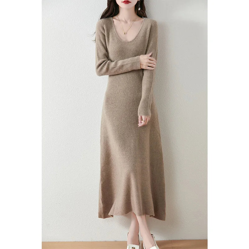 VU Collar Slim Fit 100% Merino Wool Women's AutumnWinter New Style Long Sleeved Warm Solid Color Pullover Fashionable Knit Dress